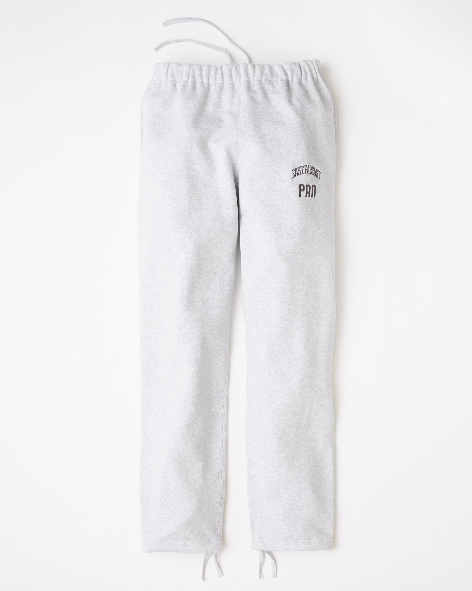 【EASTFAREAST】MODEL013F PAN 3rd ANNIVERSARY 別注フリーボトムスウェットパンツ - WHITE ASH