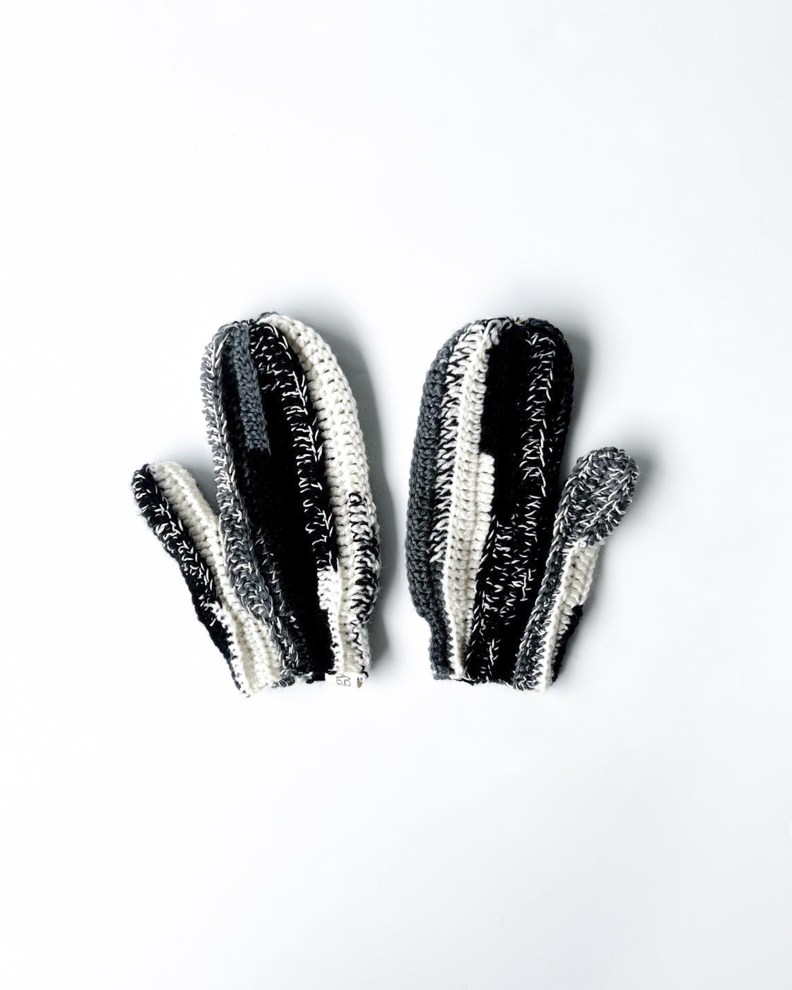 【ALLERGY】PAN EXCLUSIVE MIXKNIT SHORTMITON - BLACK×GRAY×WHITE