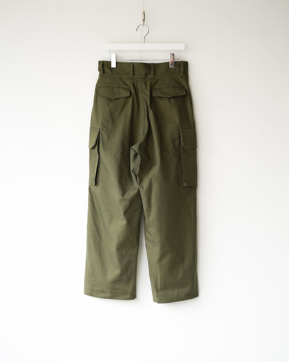 blurhms ROOTSTOCK】COTTON SERGE 47 PANTS - OLIVE – pan-kanazawa