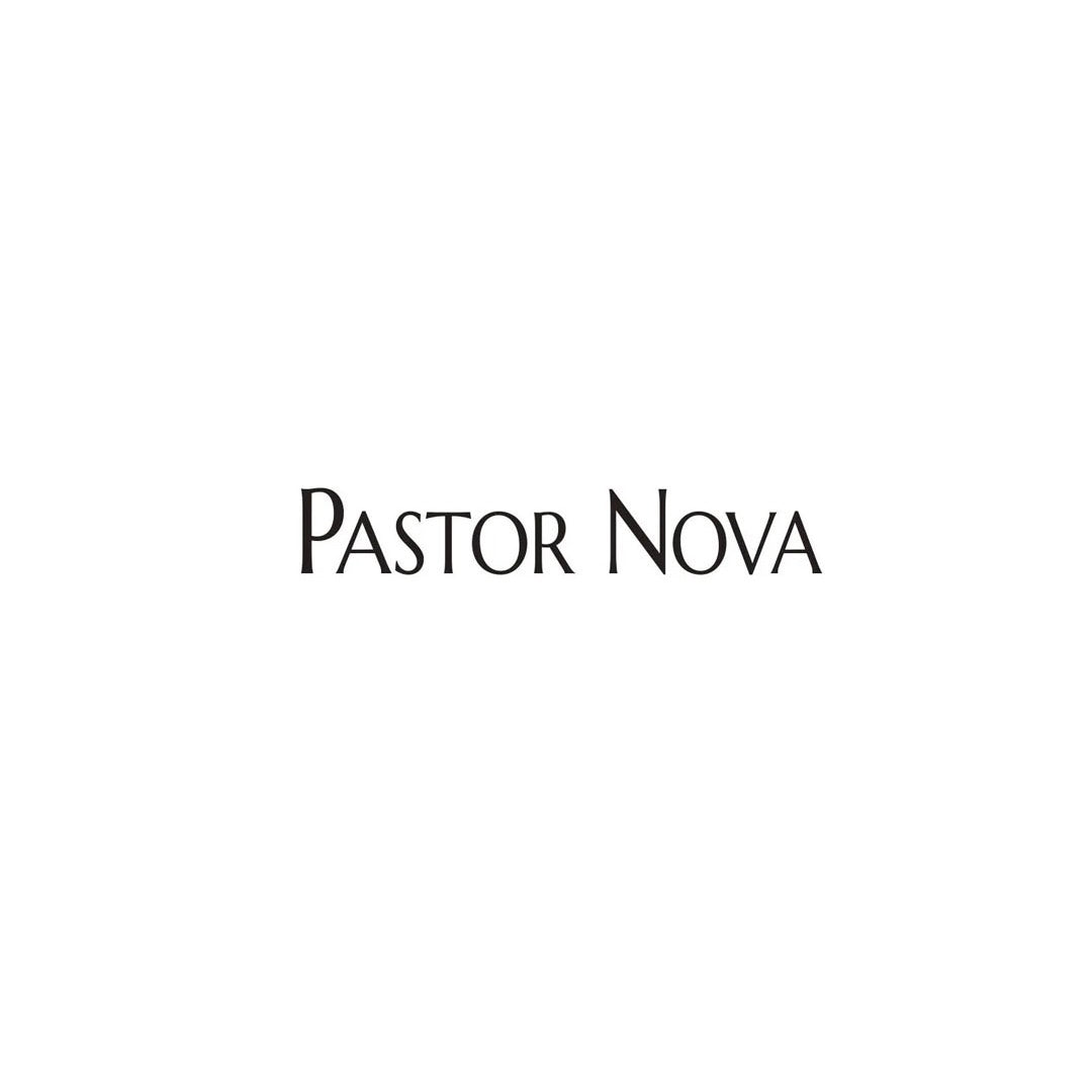 PASTOR NOVA