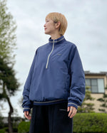 Load image into Gallery viewer, [THISISNEVERTHAT] NYLON HALF ZIP PULLOVER - BLUE
