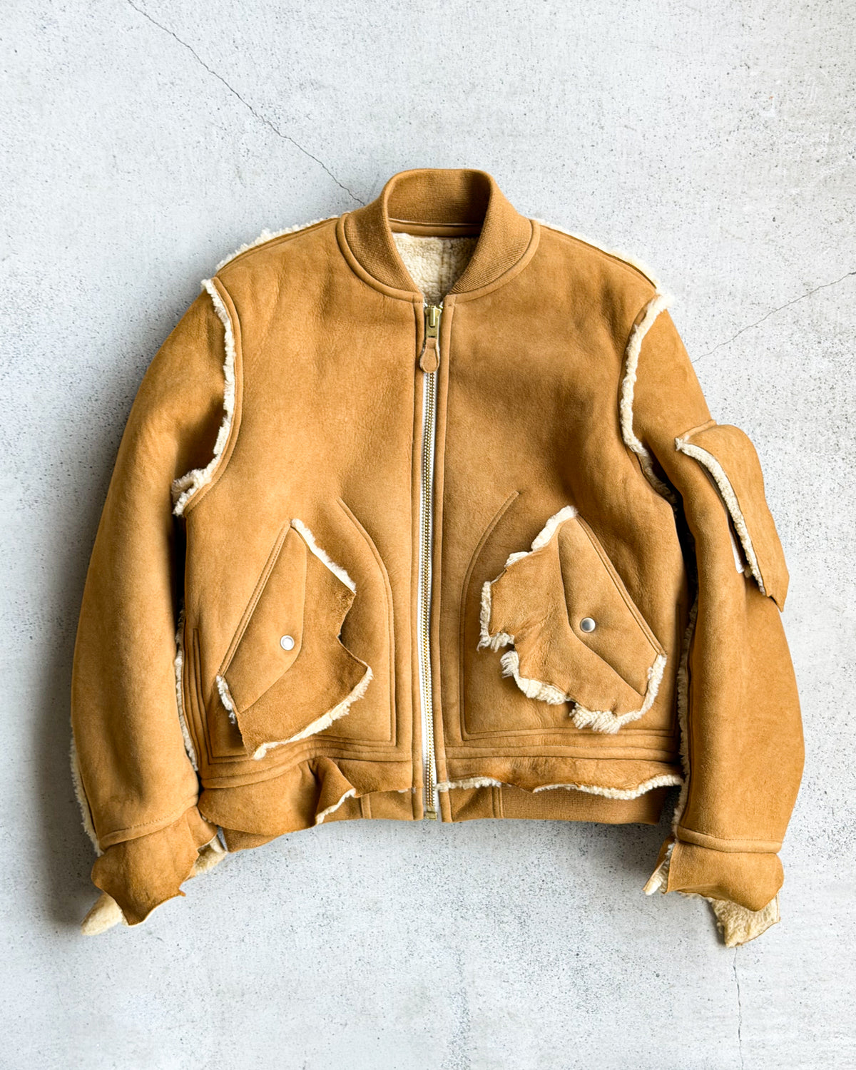 【LAMROF】MOUTON BOMBER JACKET "SYLVESTER" BY GOOD KARMA - CAMEL