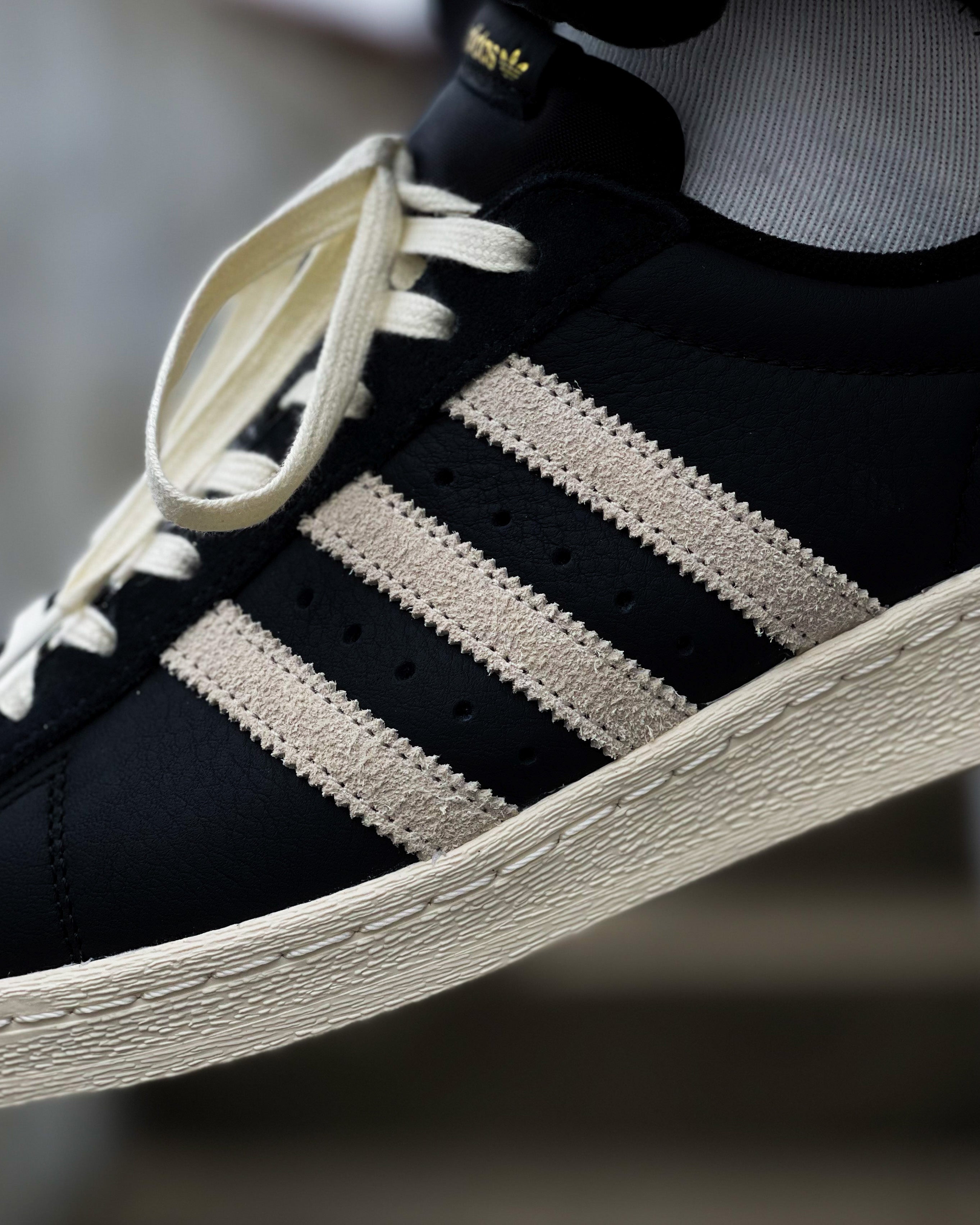 【ADIDAS】SUPERSTAR 82 -  CORE BLACK×CREAM WHITE
