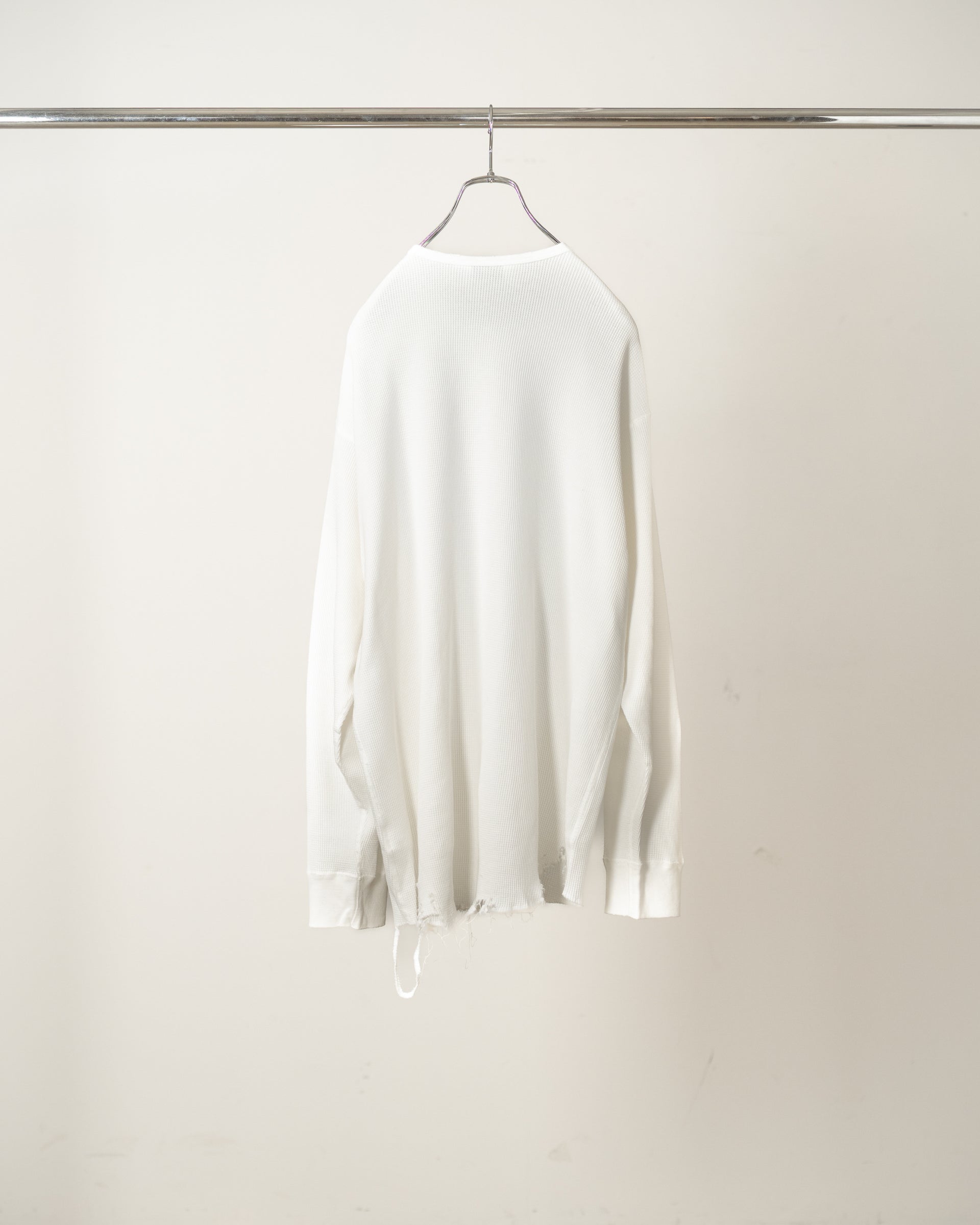 【ANCELLM】DAMAGE WAFFLE CREW LS - WHITE