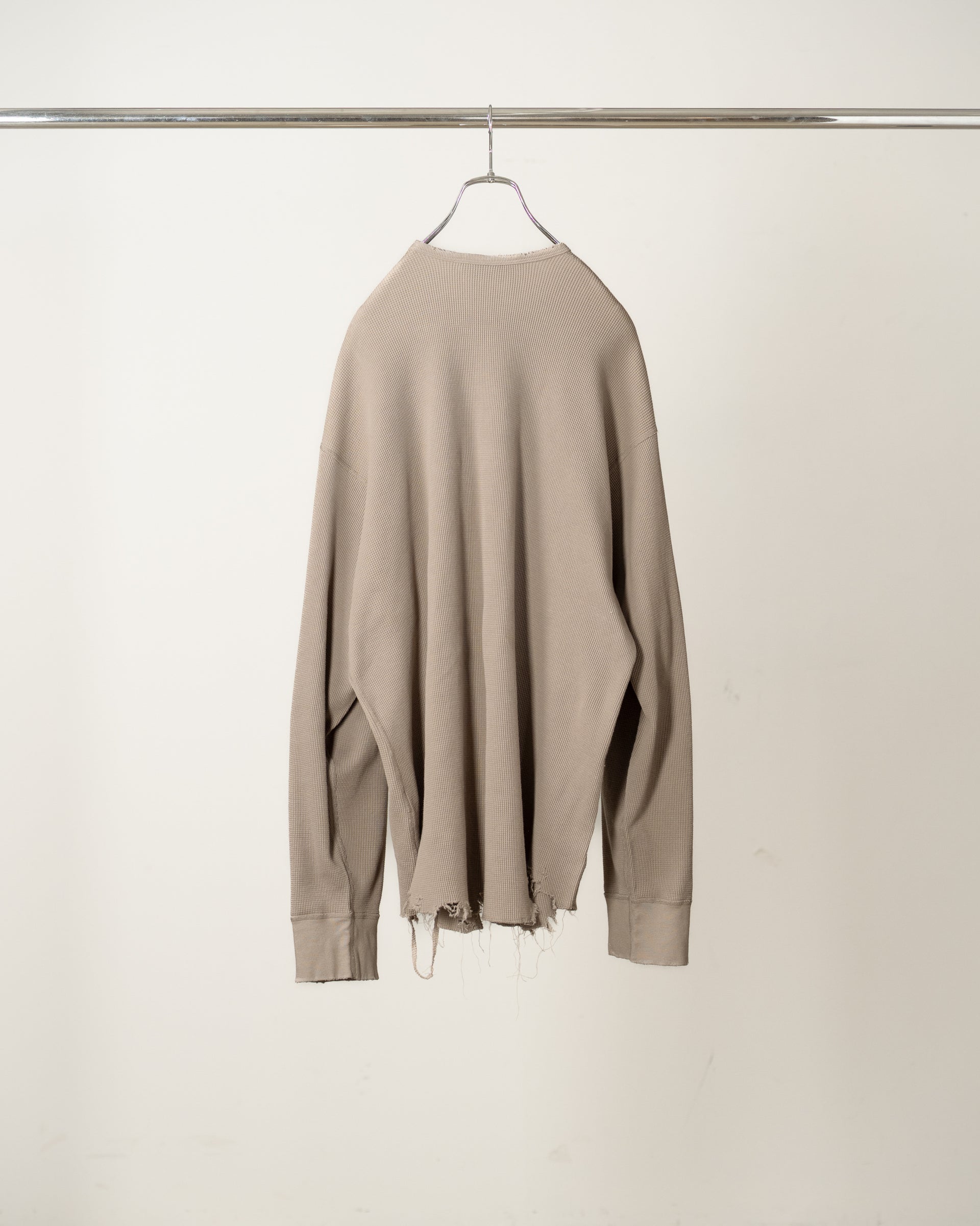 【ANCELLM】DAMAGE WAFFLE CREW LS - P.BEIGE