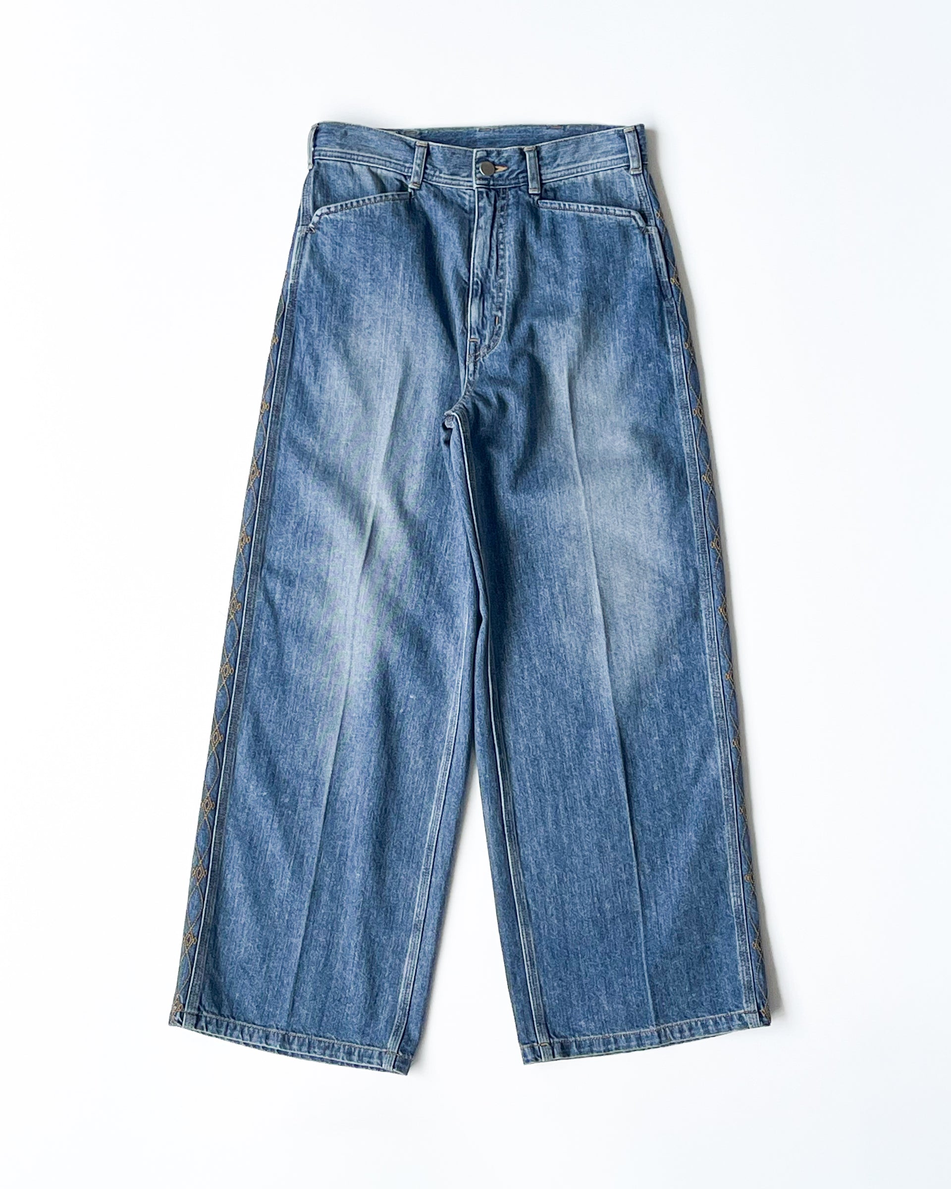 【SARTO】DENIM EMBROIDERY SIDE PANEL WIDE TROUSERS - INDIGO