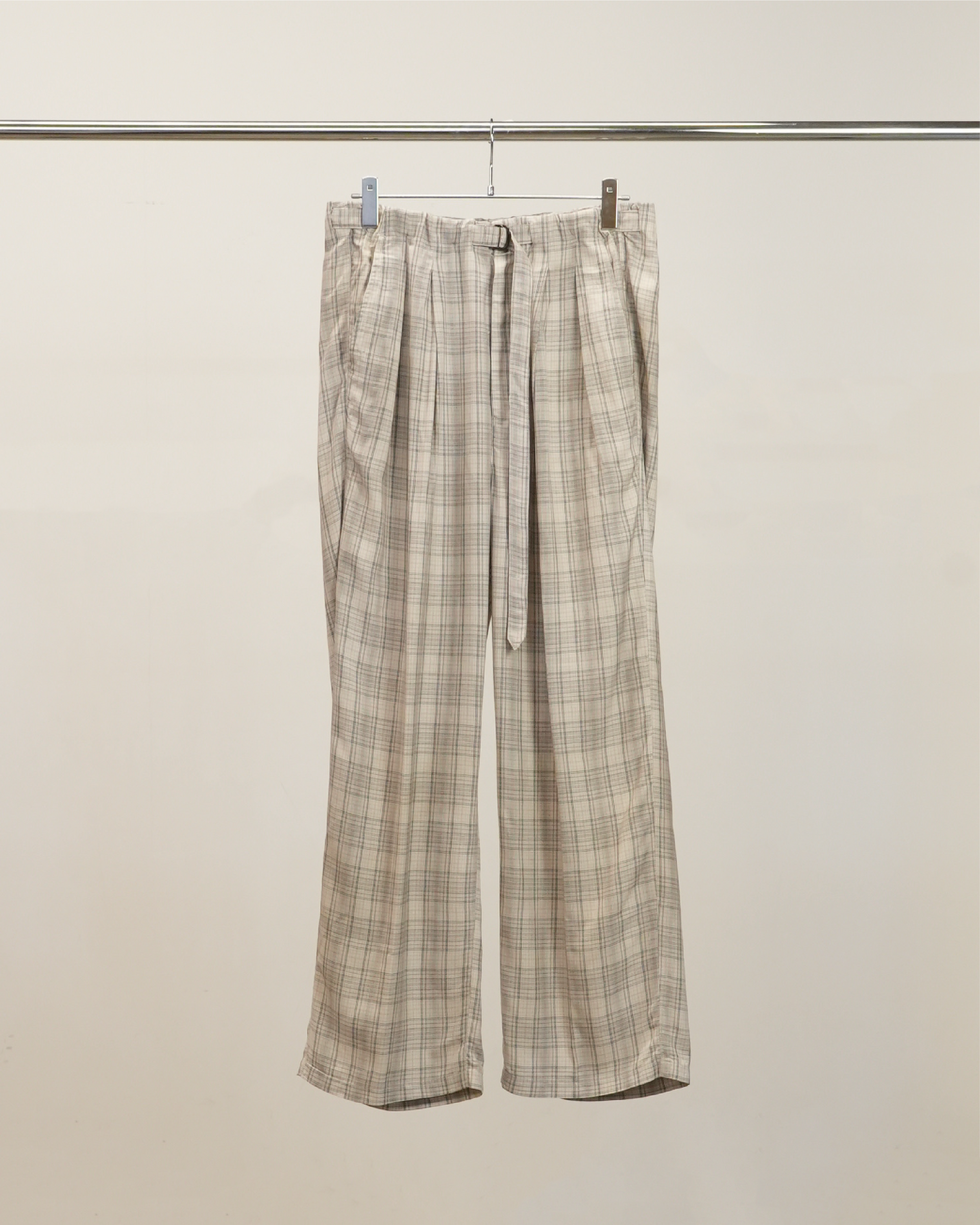 [ANCELLM] AGING CHECK BELT-LESS SLACKS - BEIGE