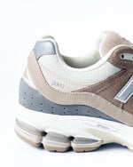 Load image into Gallery viewer, [NEW BALANCE] M2002RSI - BEIGE
