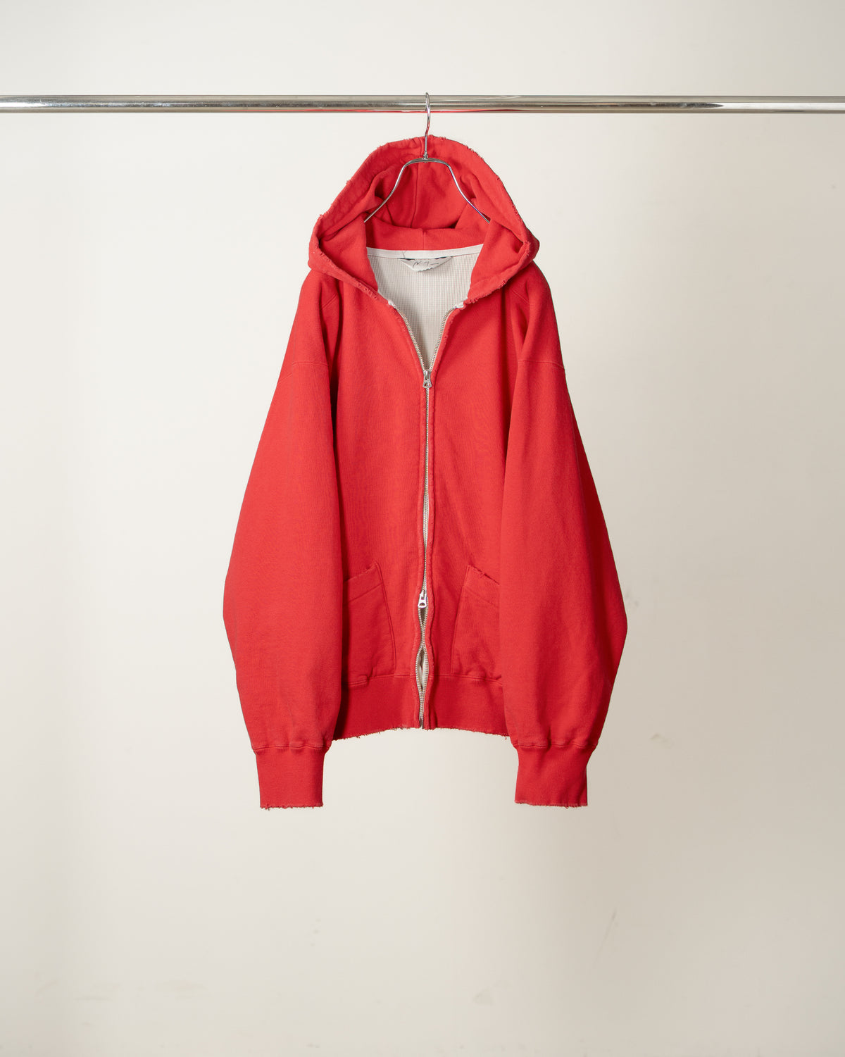 【ANCELLM】ZIP UP HOODIE - RED