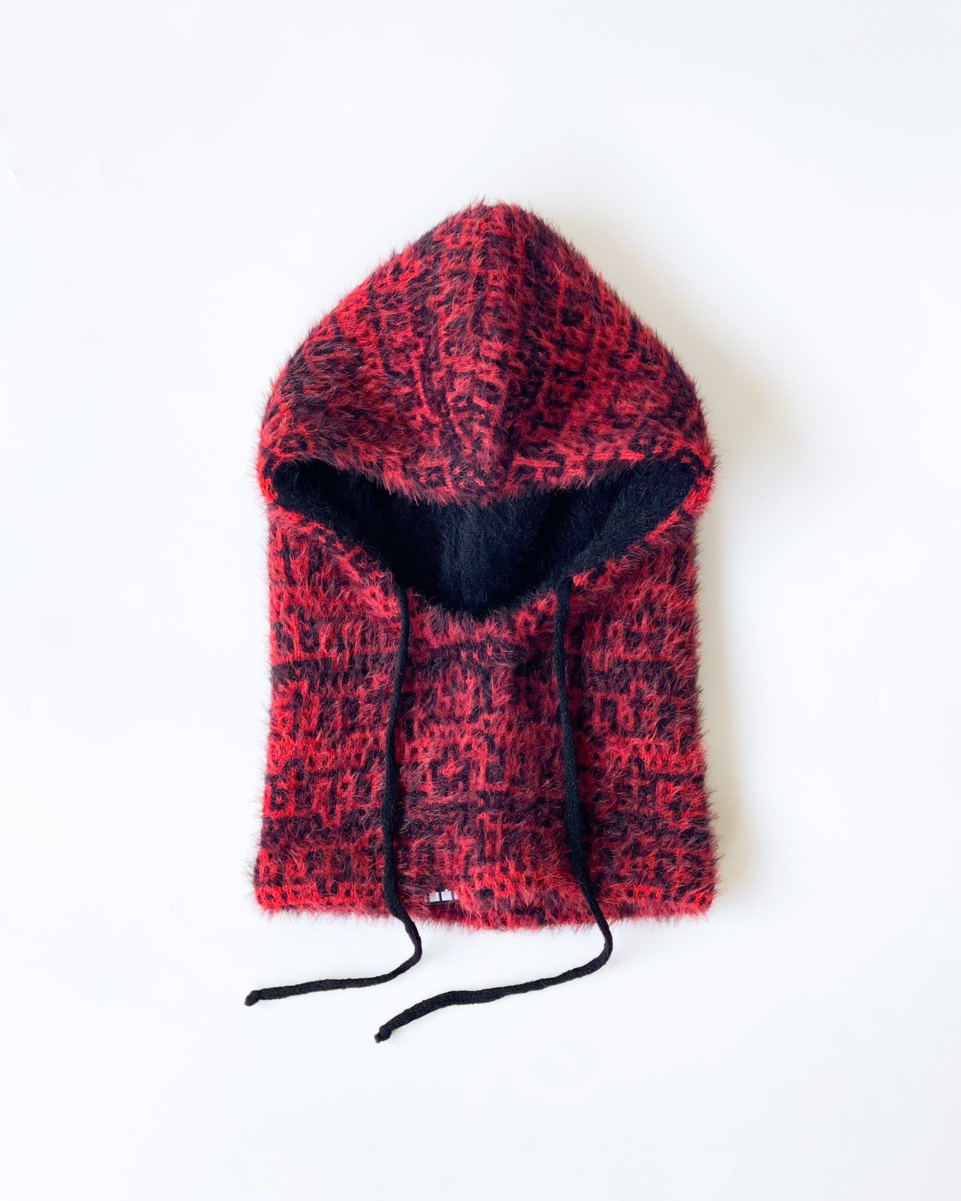 【THE TRILOGY TAPES】TTT SHADOW MULTIPLE KNITTED HOOD - CARMINE RED/BLACK