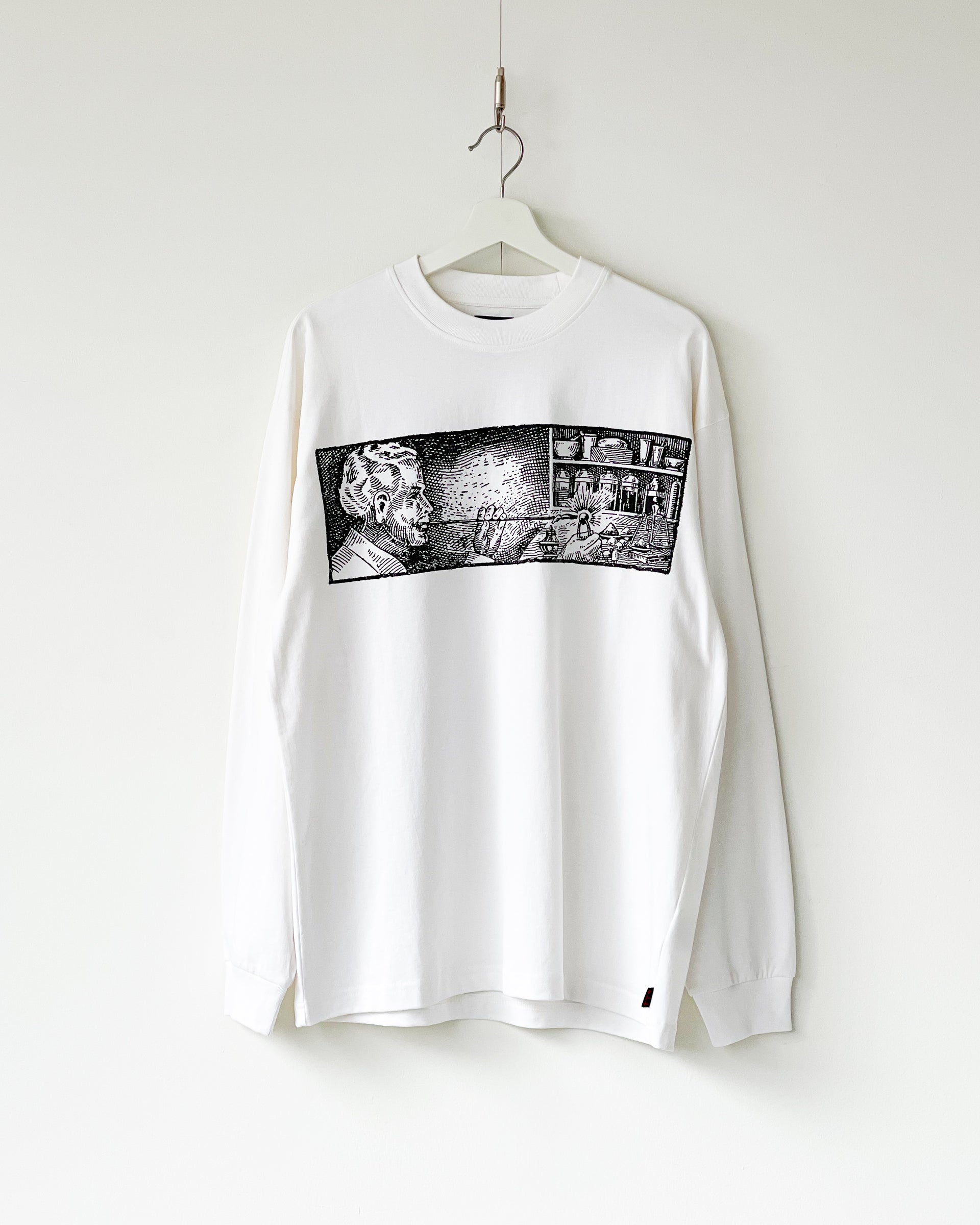【THE TRILOGY TAPES】TTT ATOMGEWICHTE LONGSLEEVE - WHITE