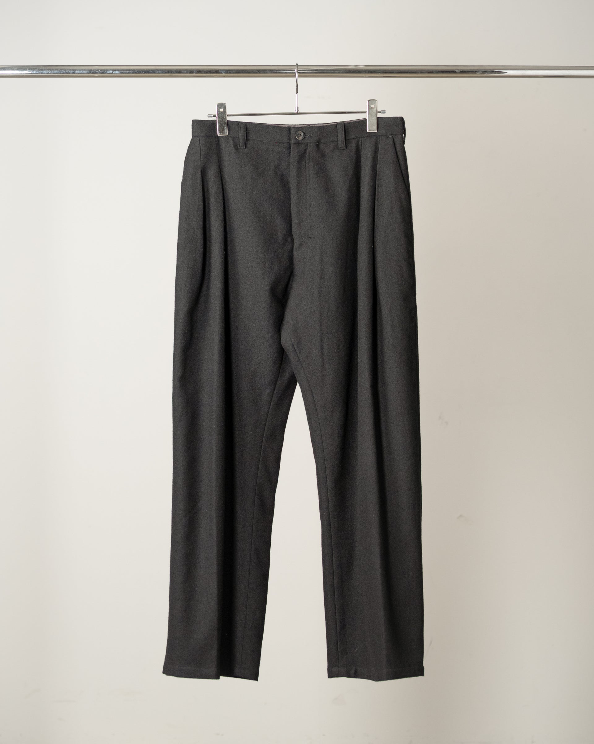【ANCELLM】WOOL SLACKS - BLACK
