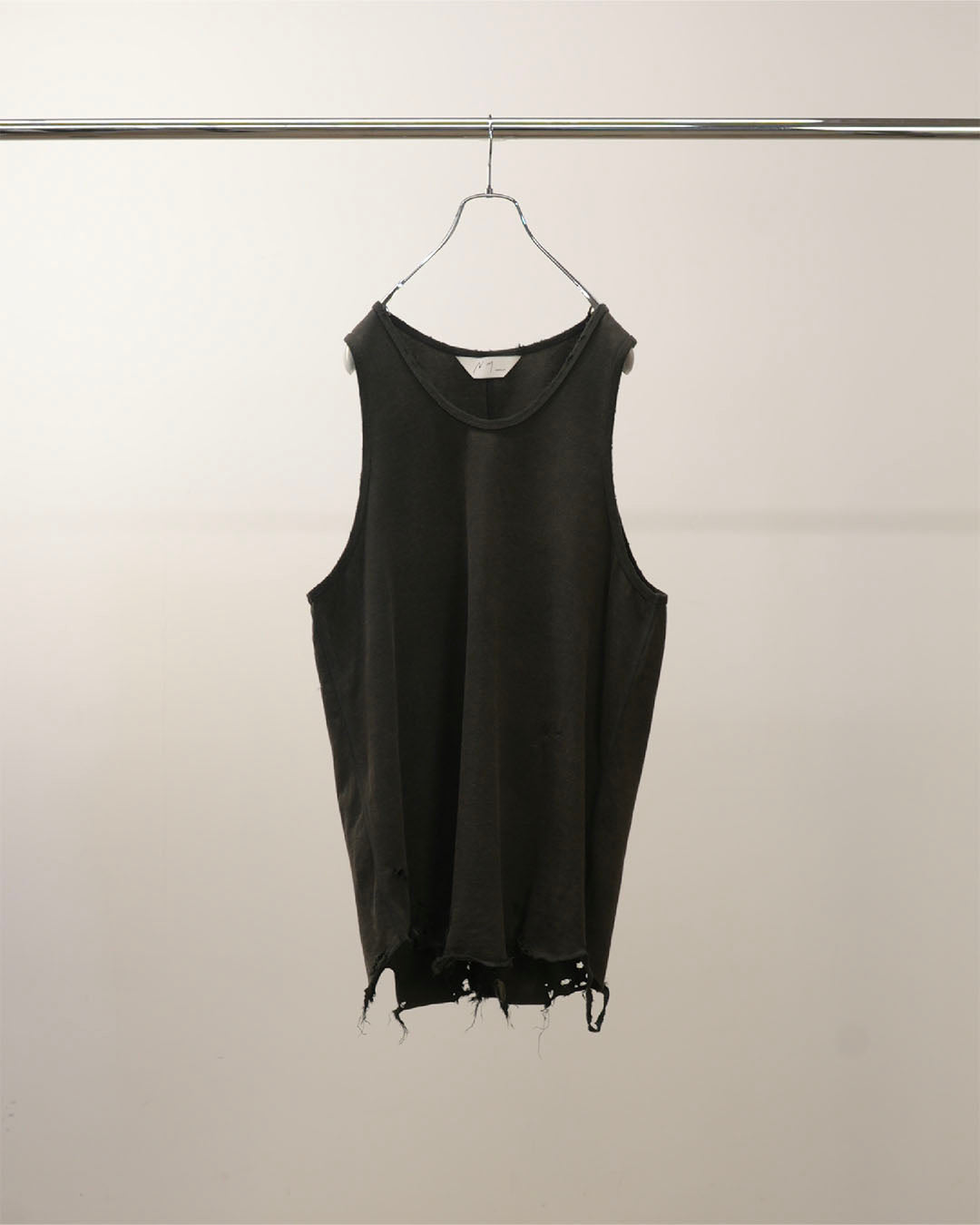 【ANCELLM】DAMAGE TANK TOP - BLACK