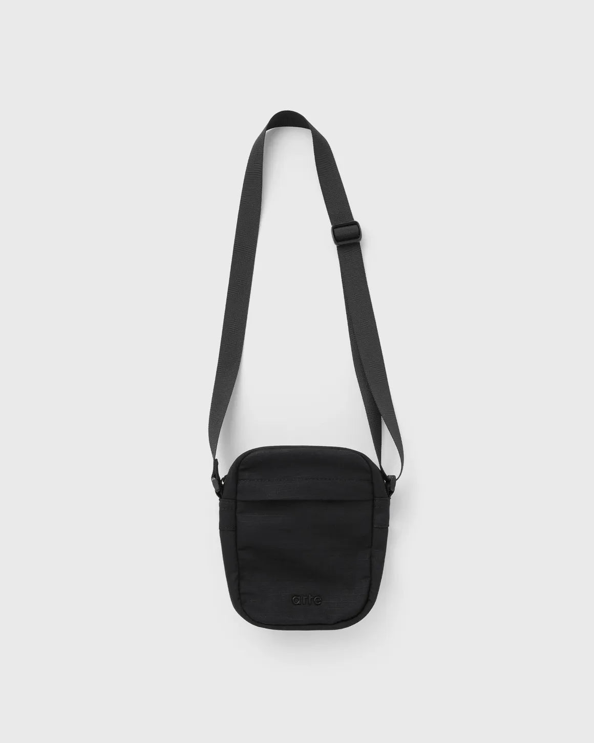 【ARTE ANTWERP】RIBSTOP BAG - BLACK