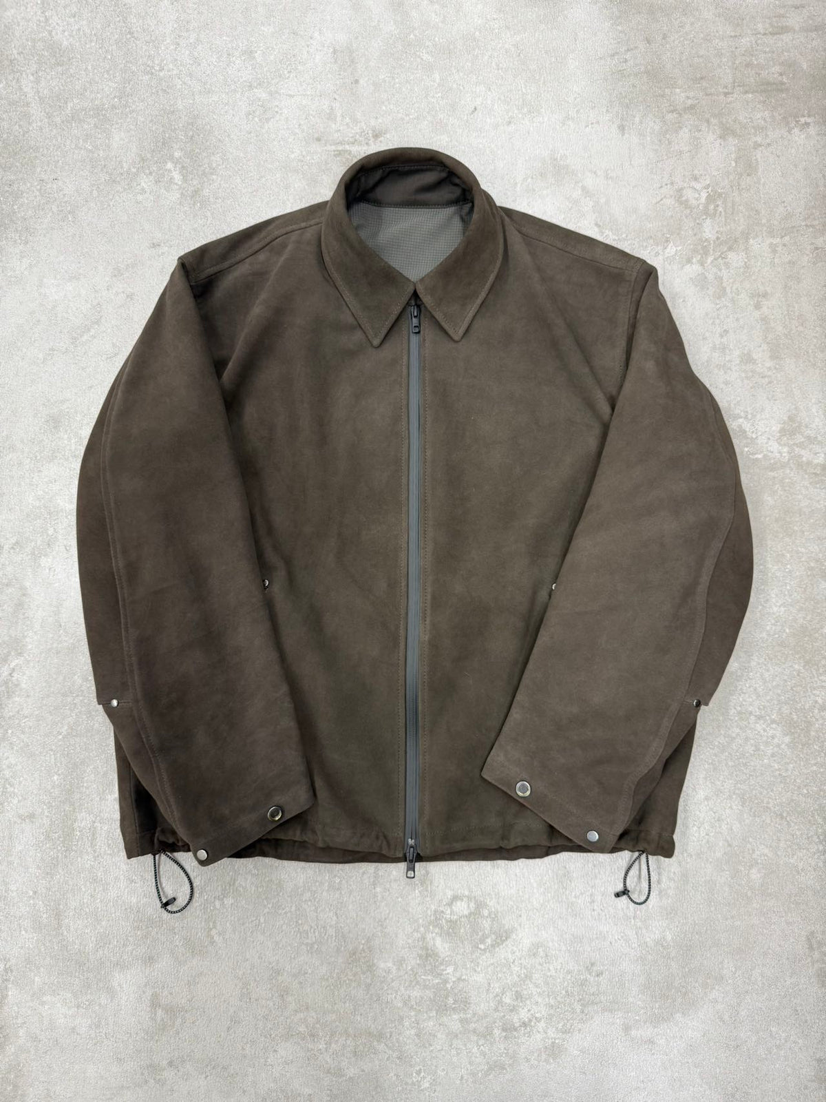 【PASTOR NOVA】DIAGONAL SUEDE JACKET - OLIVE