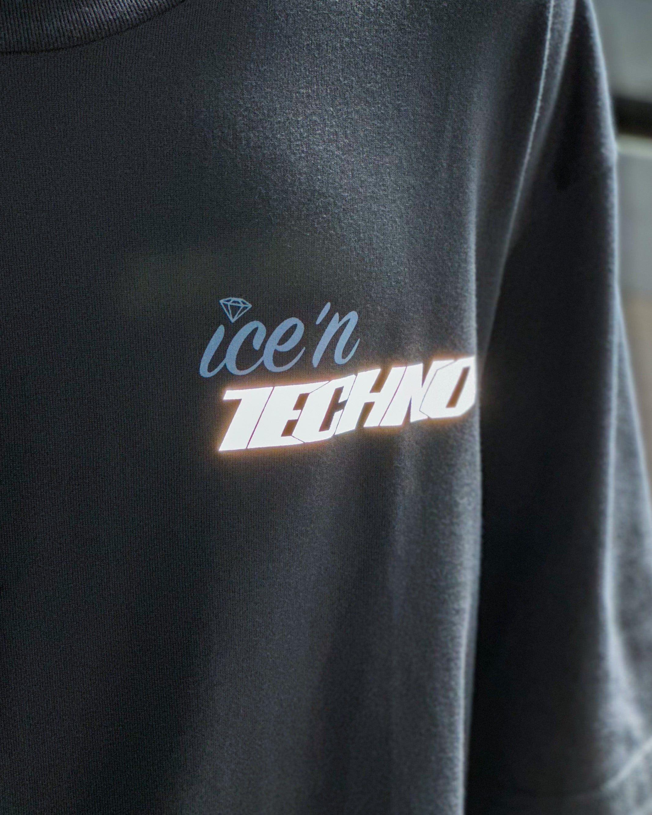 【ICE&TECHNO】ICEN TECHNO LOGO TEE - CHARCOAL