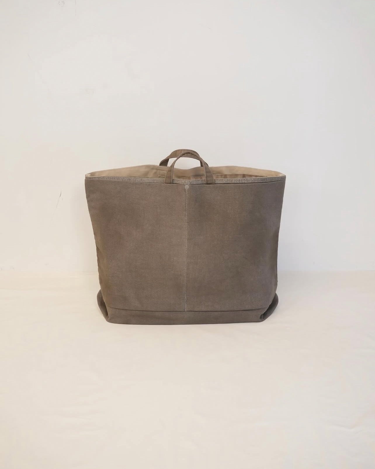 【ANCELLM】ANCELLM with This is a(n) C/R DUCK BAG - GREIGE