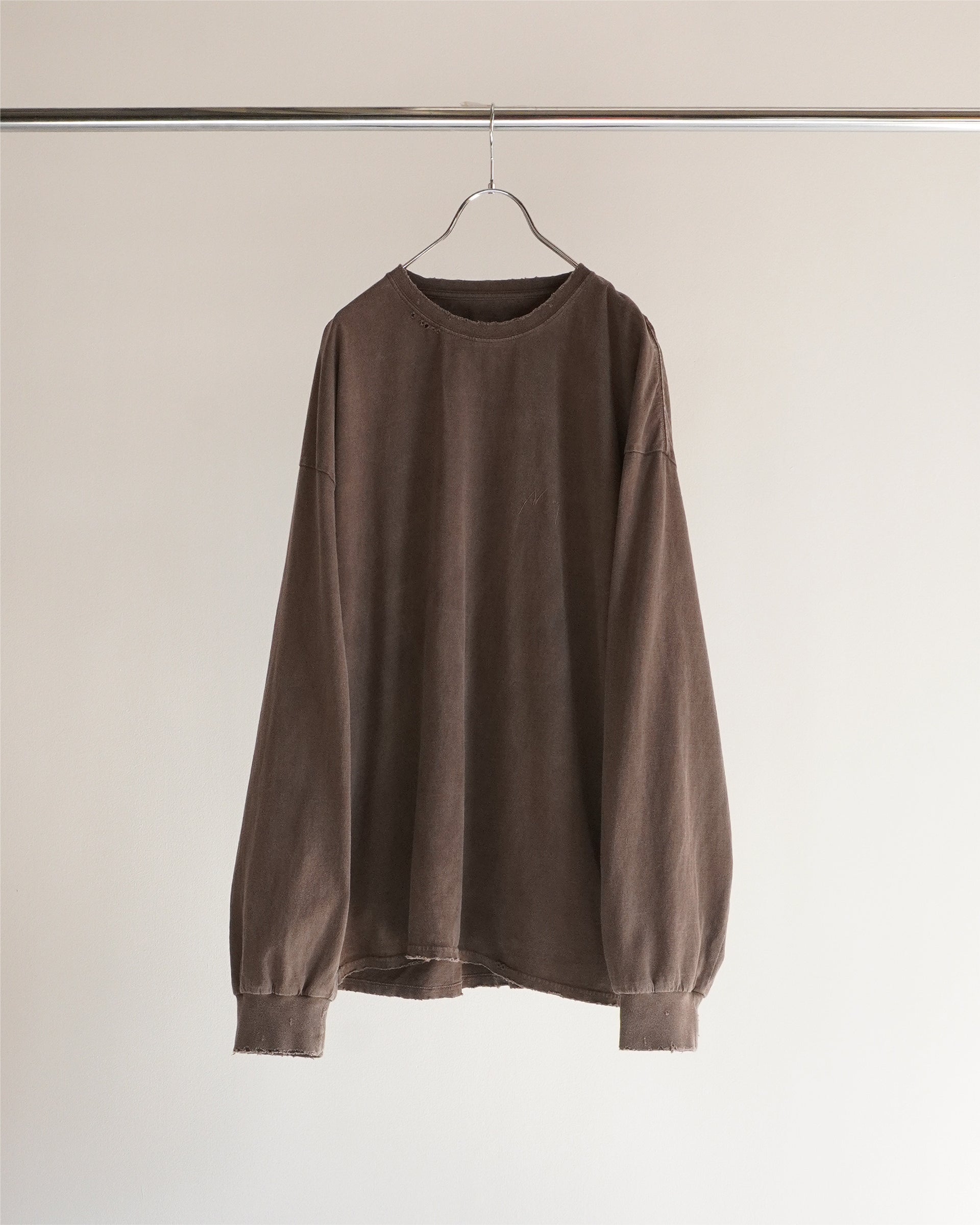 【ANCELLM】EMBROIDERY DYED LS T-SHIRT - BROWN