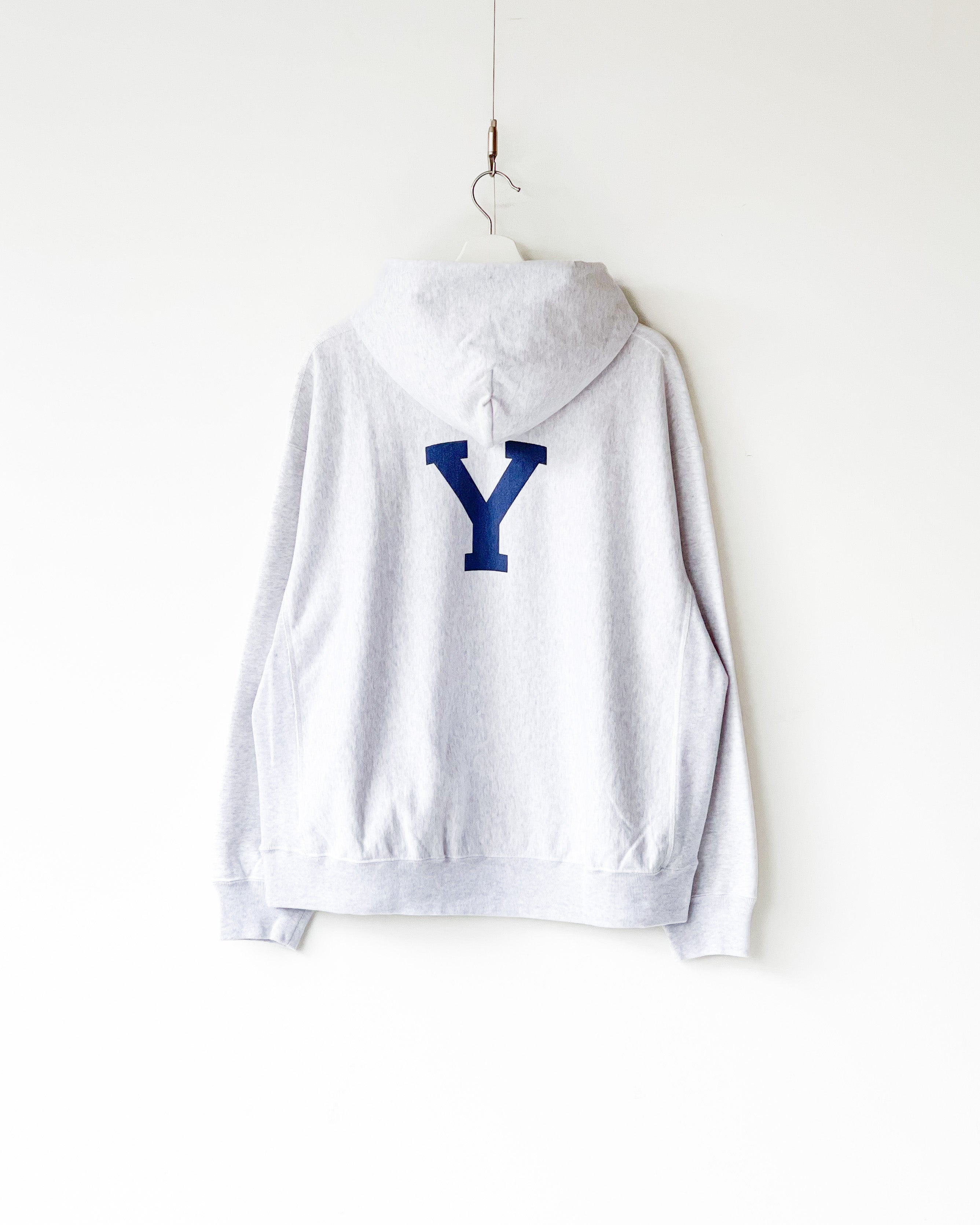 【blurhms ROOTSTOCK】PRINT SWEAT HOODIE P/O BIG - HEATHER WHITE × ALE-Y