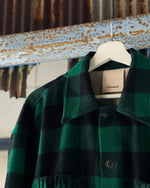 画像をギャラリービューアに読み込む, 【REFOMED】GRANNY REPAIR WRIST PATCH WIDE CHECK SHIRT - GREEN ×BLACK
