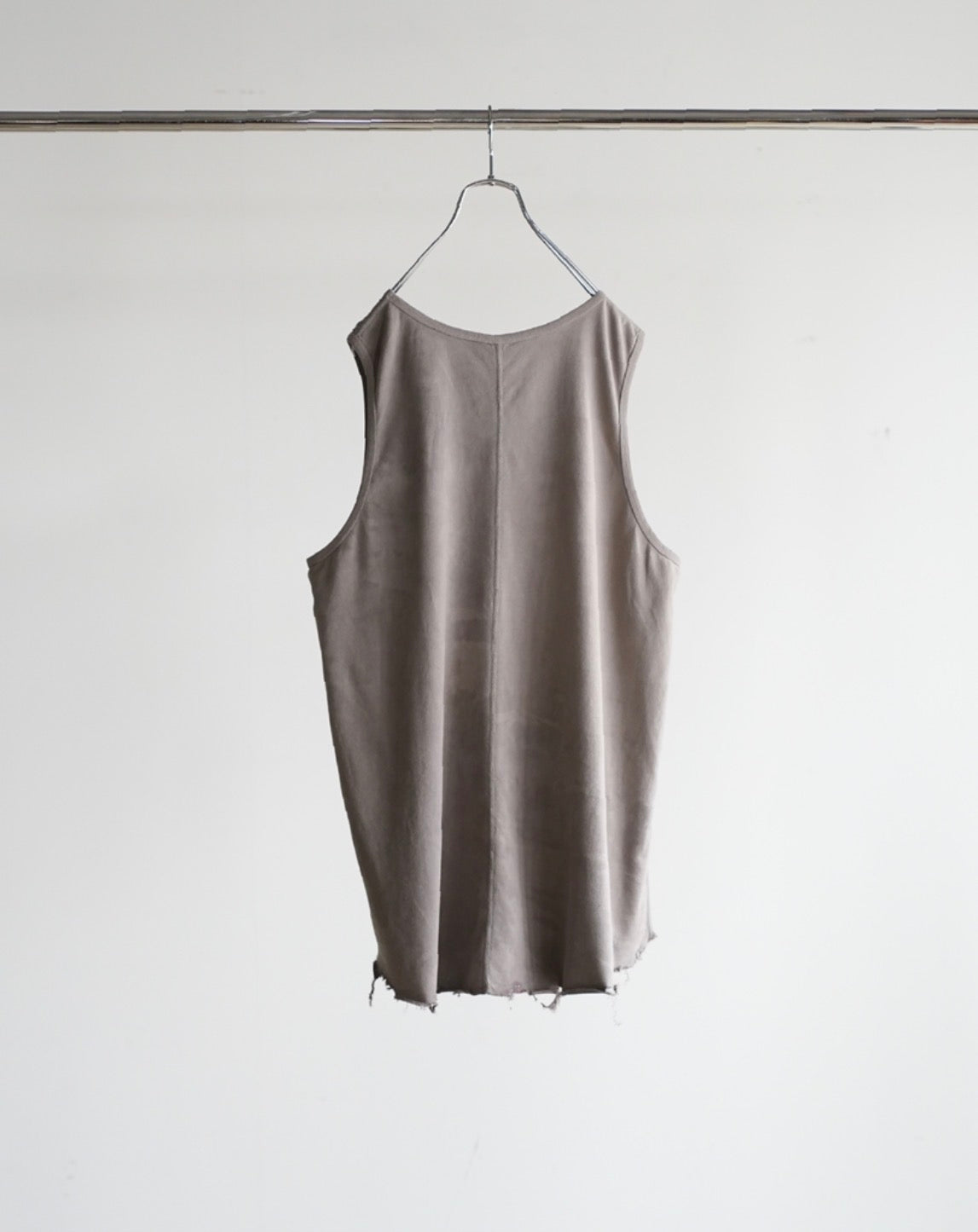 【ANCELLM】UNEVENNESS TANK TOP - GREIGE