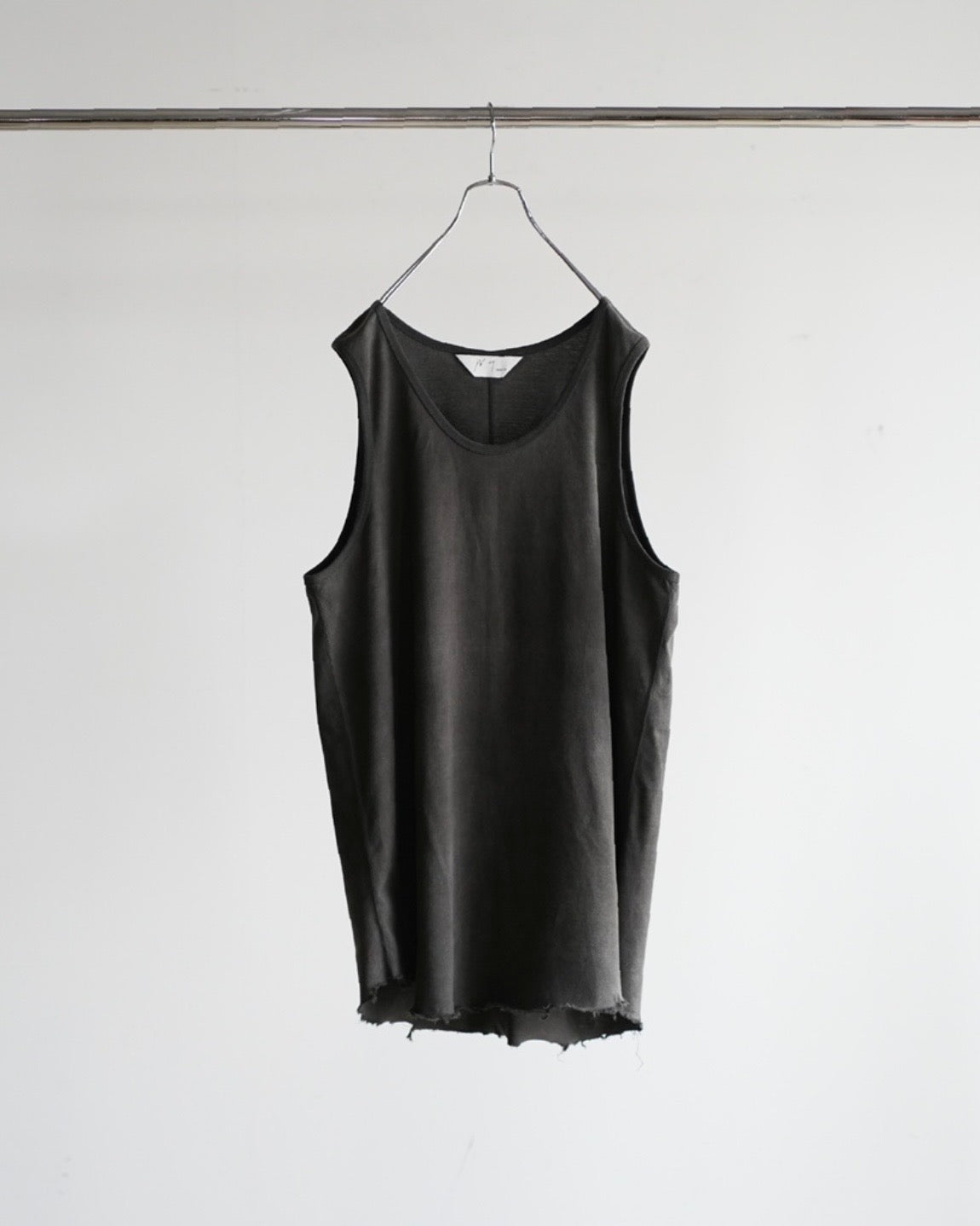 【ANCELLM】UNEVENNESS TANK TOP - BLACK