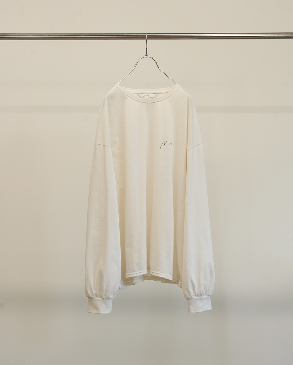 【ANCELLM】EMBROIDERY DYED LS T-SHIRT - WHITE