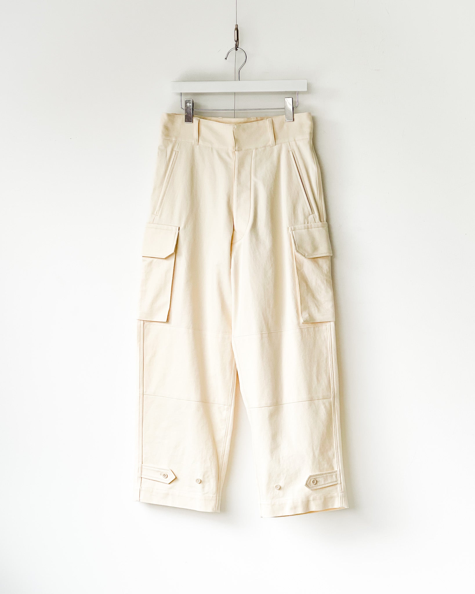 blurhms ROOTSTOCK] COTTON SERGE 47 PANTS - IVORY – pan-kanazawa