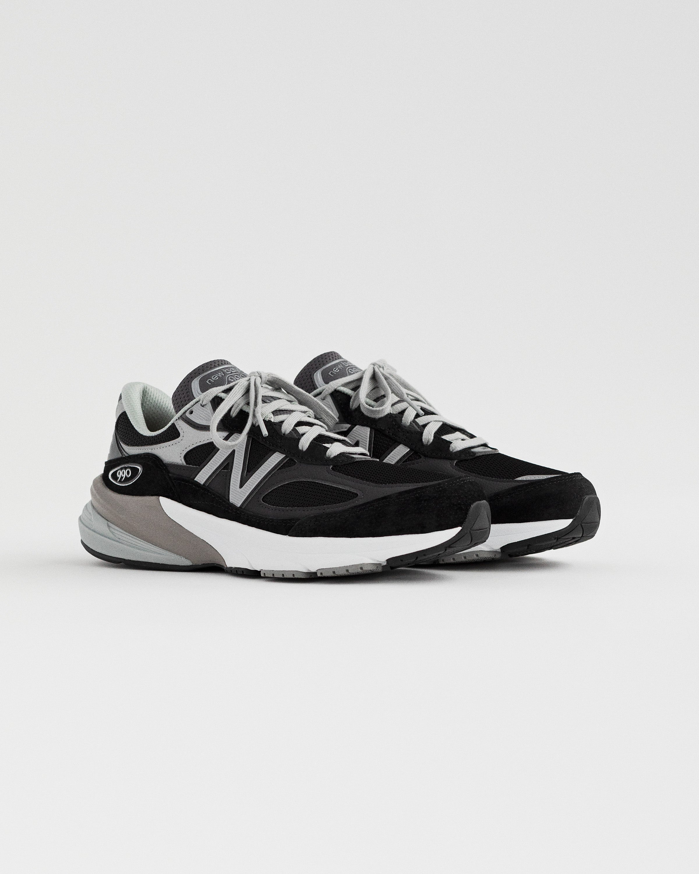 [NEW BALANCE] M990BK6