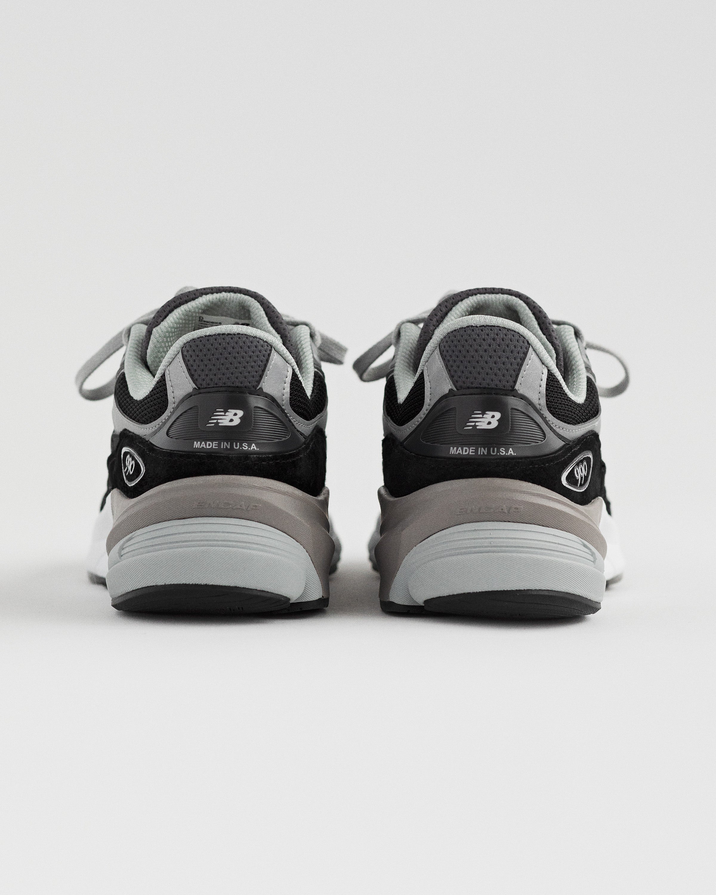 [NEW BALANCE] M990BK6
