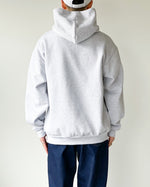 Load image into Gallery viewer, [STACKS] GUESS “THROWUP” HOODIE

