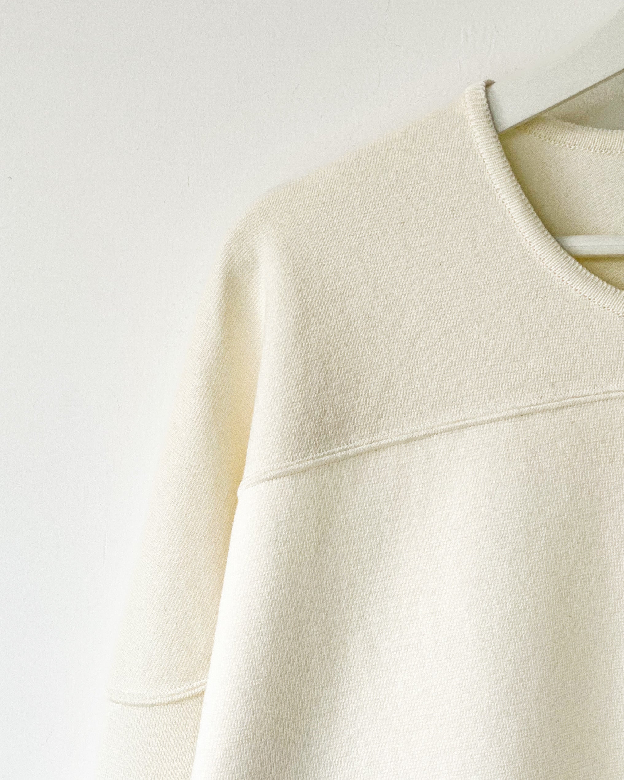 【BODHI】COTTON CASHMERE FOOTBALL TEE - WHITE