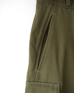 Load image into Gallery viewer, [blurhms ROOTSTOCK] COTTON SERGE 47 PANTS - OLIVE
